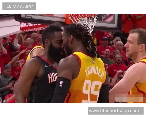 库里半场表现平平仅得11分7投2中状态堪忧引发球迷关注