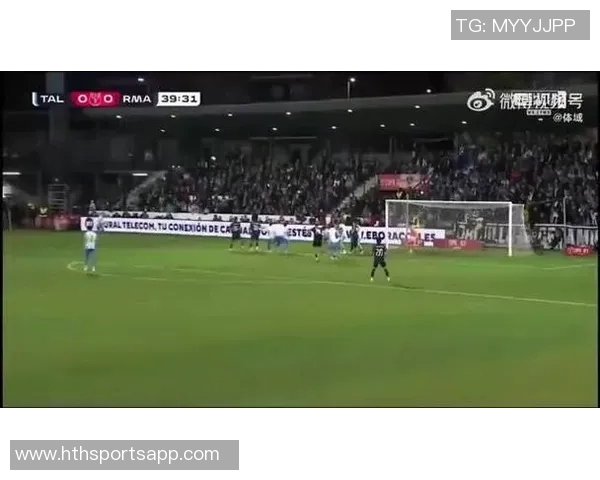 姆巴佩底线强突制造对手乌龙助皇马2-0领先塔拉维亚